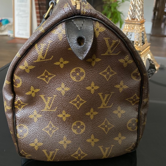 Authentic Louis Vuitton Speedy 30 - Picture 4 of 9